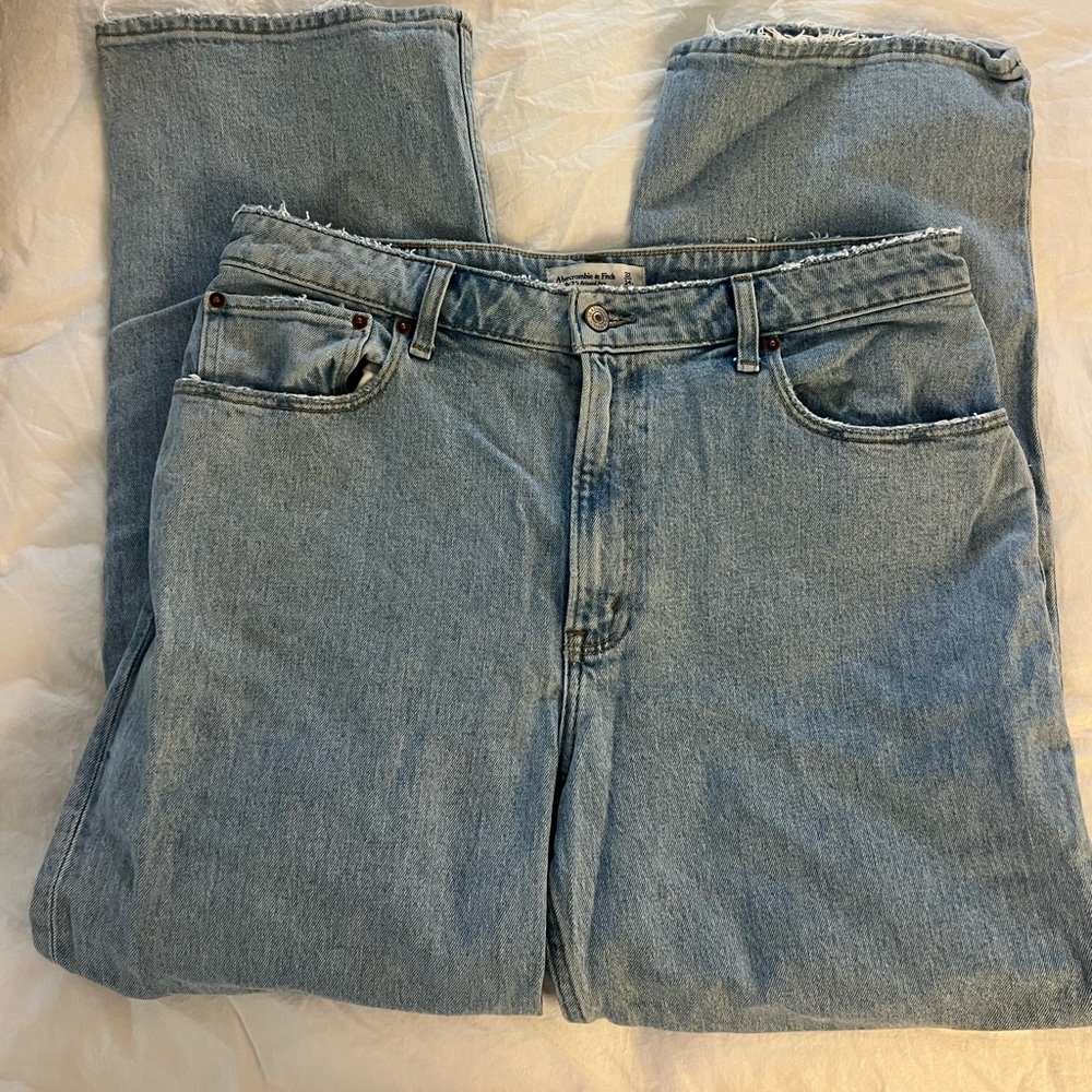 Abercrombie curve love high rise 90s relaxed jeans